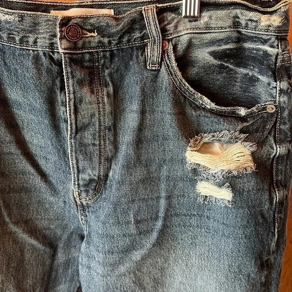 Kancan Medium Wash High Waist Boyfriend Jeans Size 15/31 - Picture 8 of 8